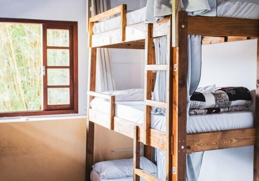 nomades hostel and coworking