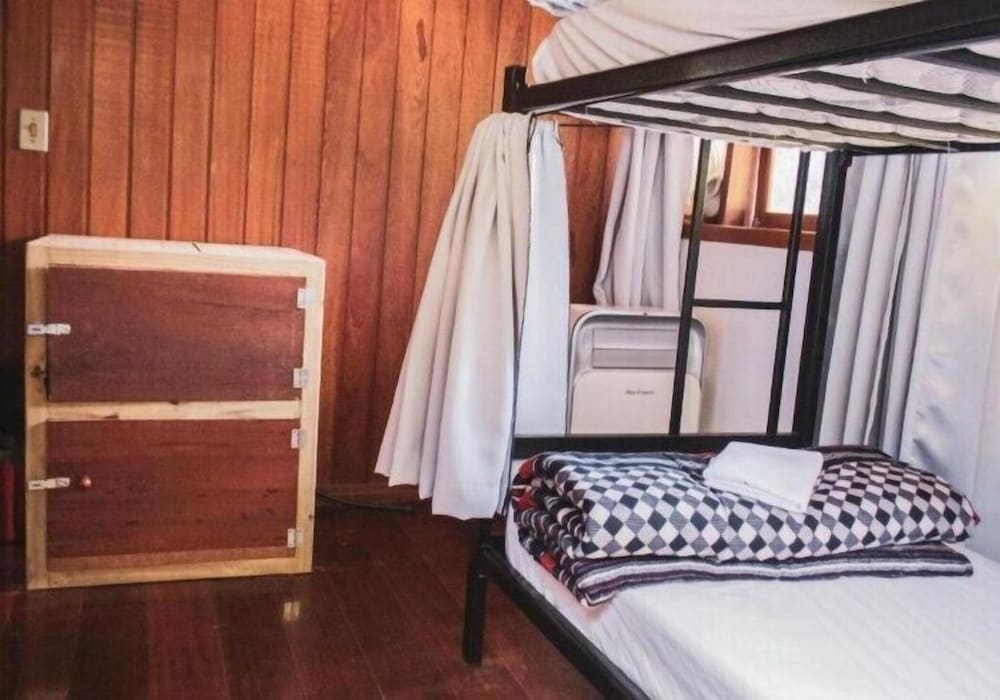 nomades hostel and coworking