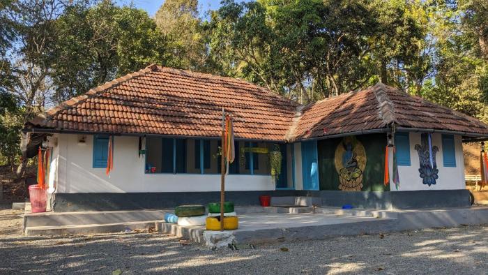 crossroads hostel 1957