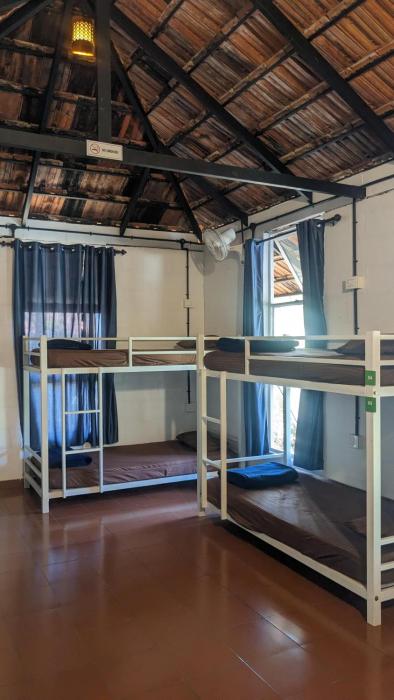 crossroads hostel 1957