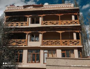 the gonay manor
