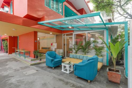 Locul Midtown-Indiranagar,,3 star