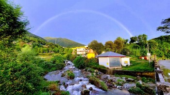 the lost hostels bir landing site