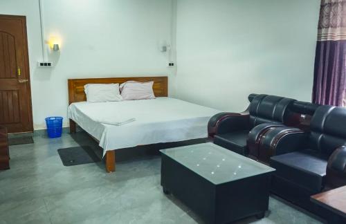 Falcon Jungle Resort,,3 star