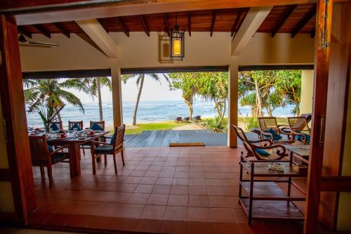 South Point Abbey,,3 star