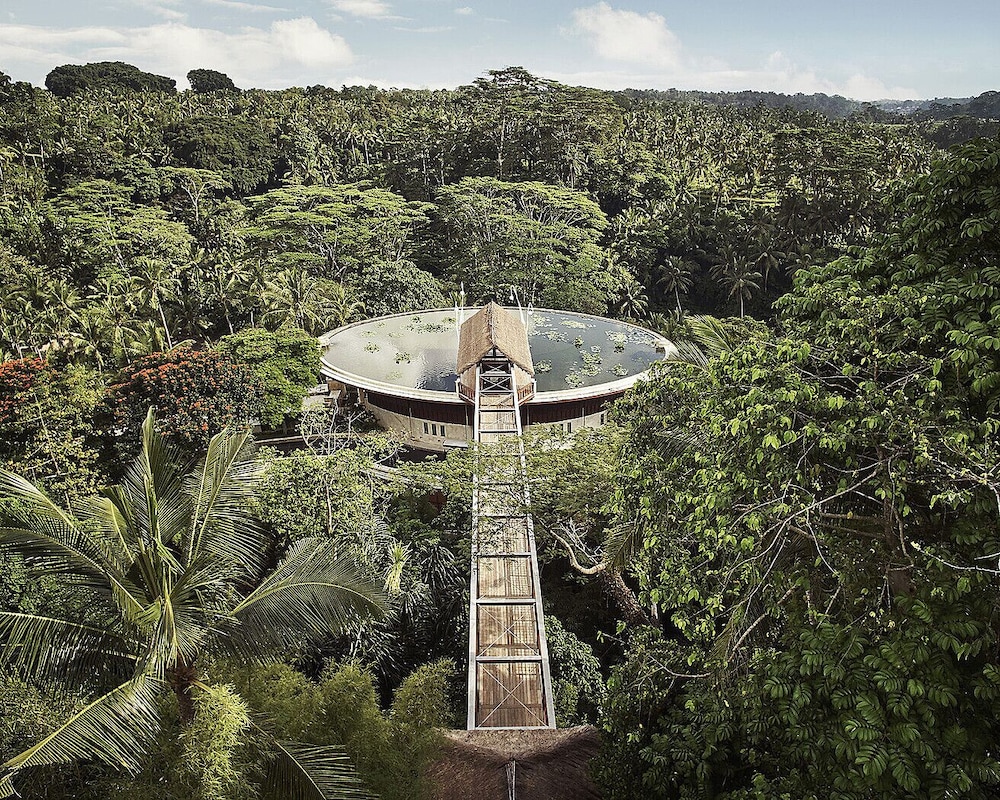 four seasons resort bali at sayan chse certified