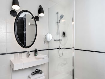 aparthotel adagio paris montmartre