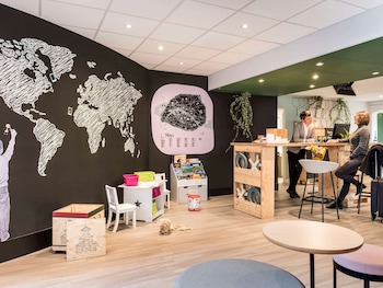 aparthotel adagio paris montmartre