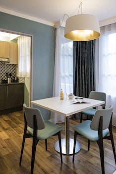 aparthotel adagio paris montmartre