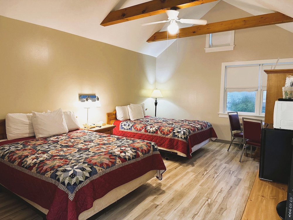 spruce lane lodge and cottages