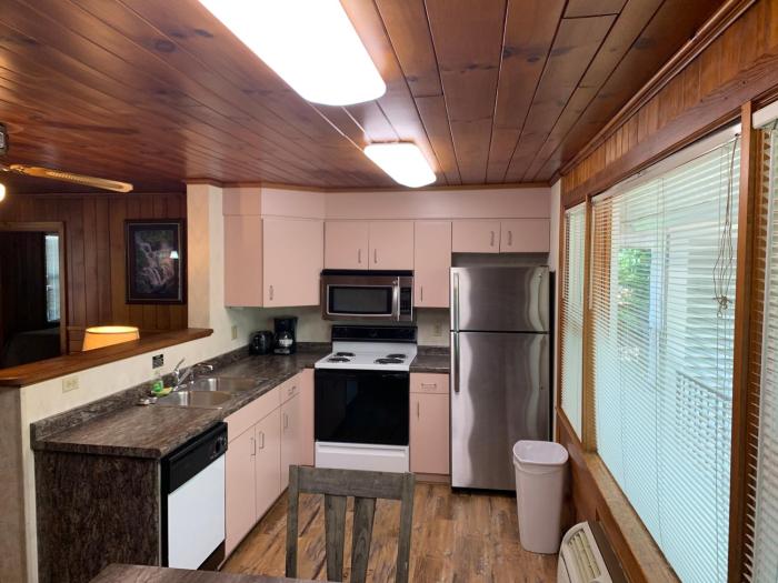 carrs northside motel and cottages