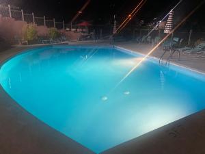 Carr's Northside Motel And Cottages,Knoxville>>Gatlinburg,3 star