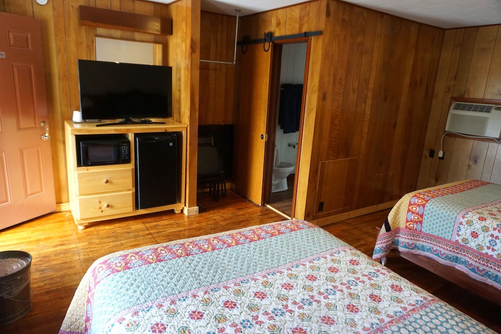 marshalls creek rest motel