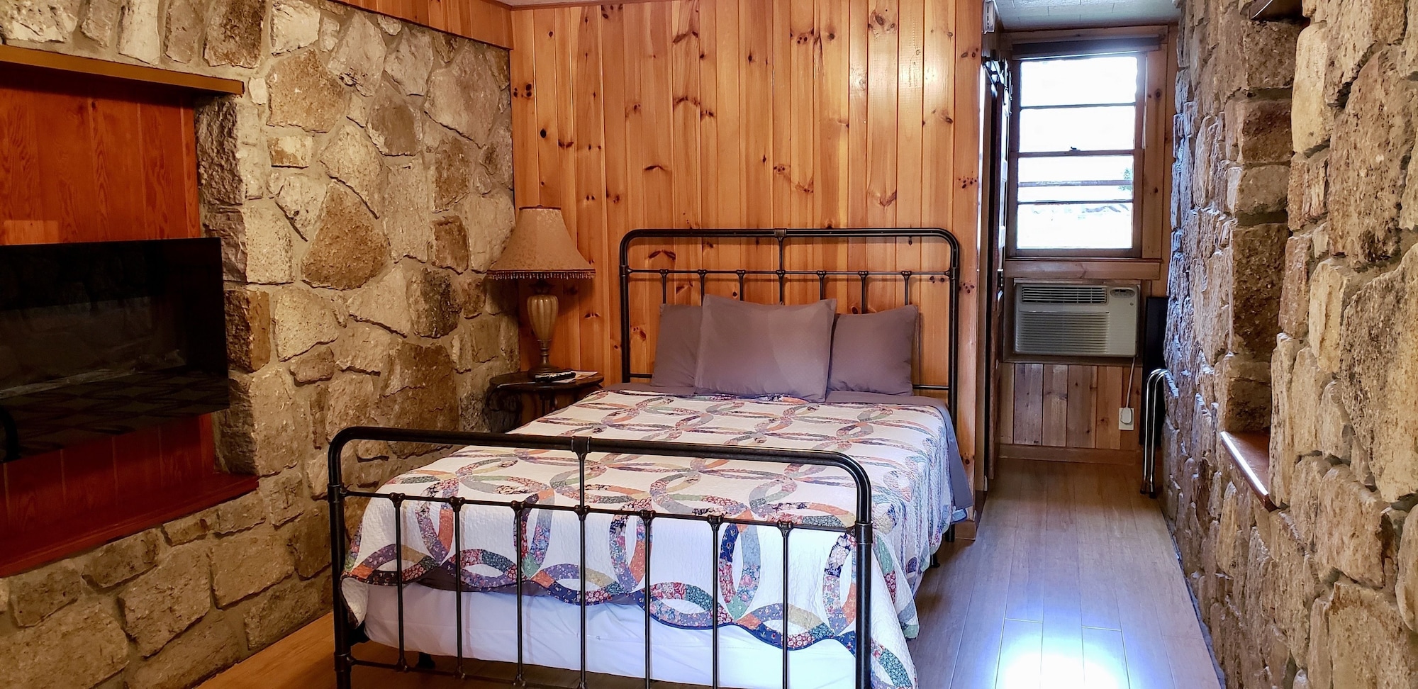 marshalls creek rest motel