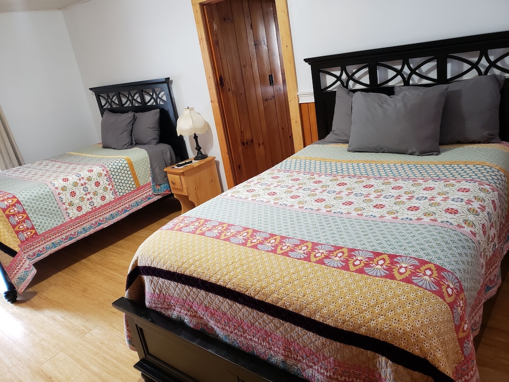 marshalls creek rest motel