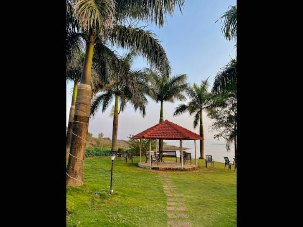 jumbo paradise pawna lake