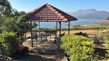 jumbo paradise pawna lake