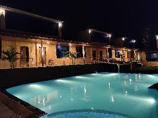 arya resort and spa