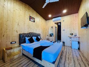 arya resort and spa