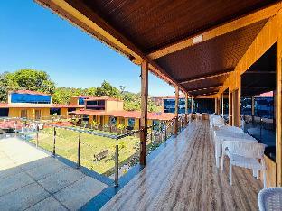 arya resort and spa