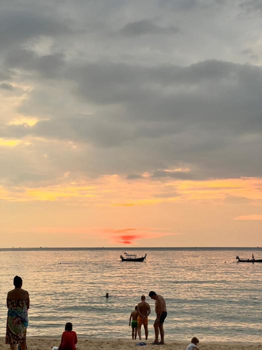 sealord naithon beachfront villa