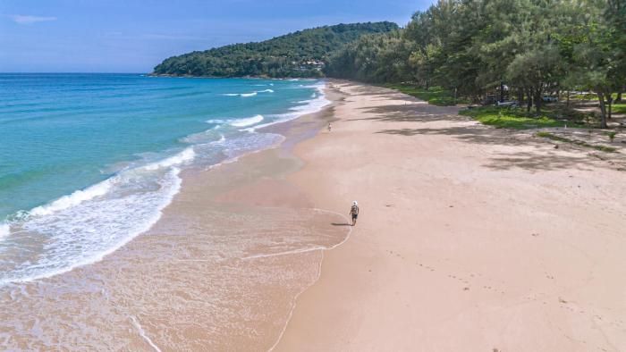 sealord naithon beachfront villa