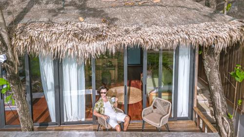 sealord naithon beachfront villa