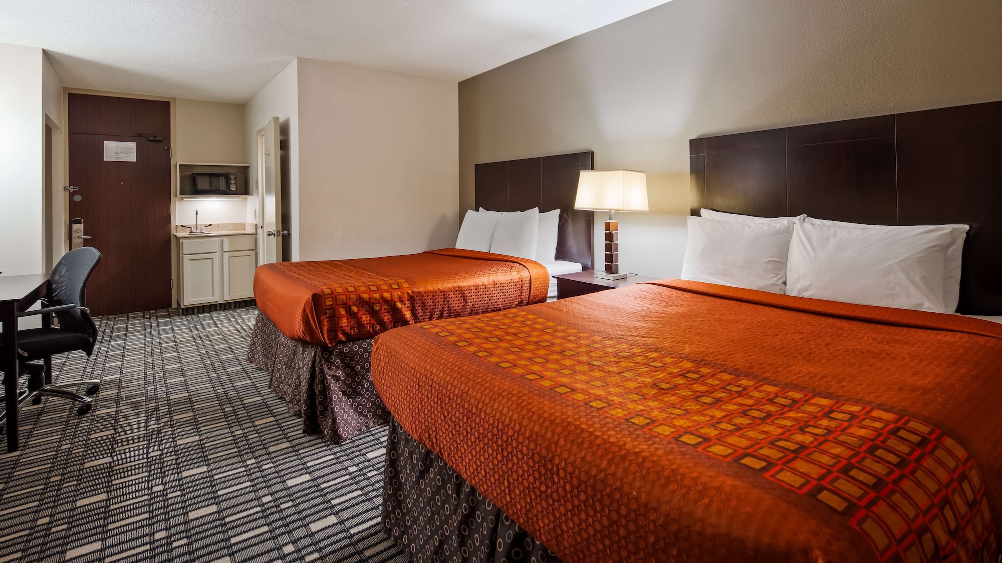 surestay plus hotel by best western lubbock medical center