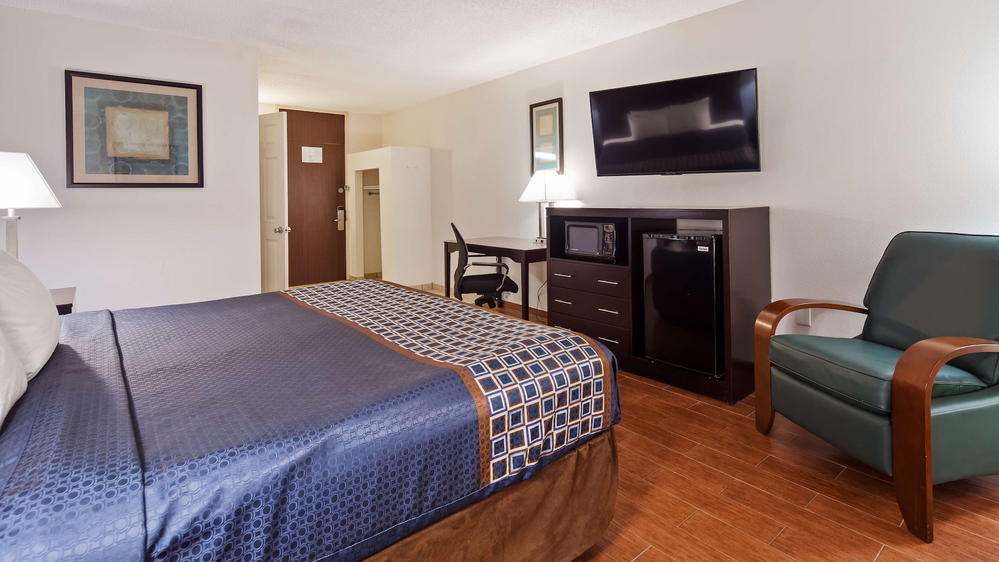 surestay plus hotel by best western lubbock medical center