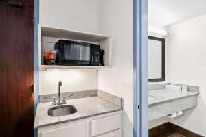 surestay plus hotel by best western lubbock medical center