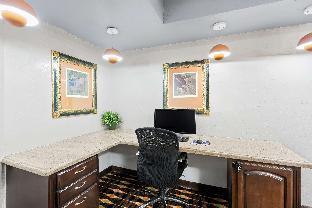surestay plus hotel by best western lubbock medical center