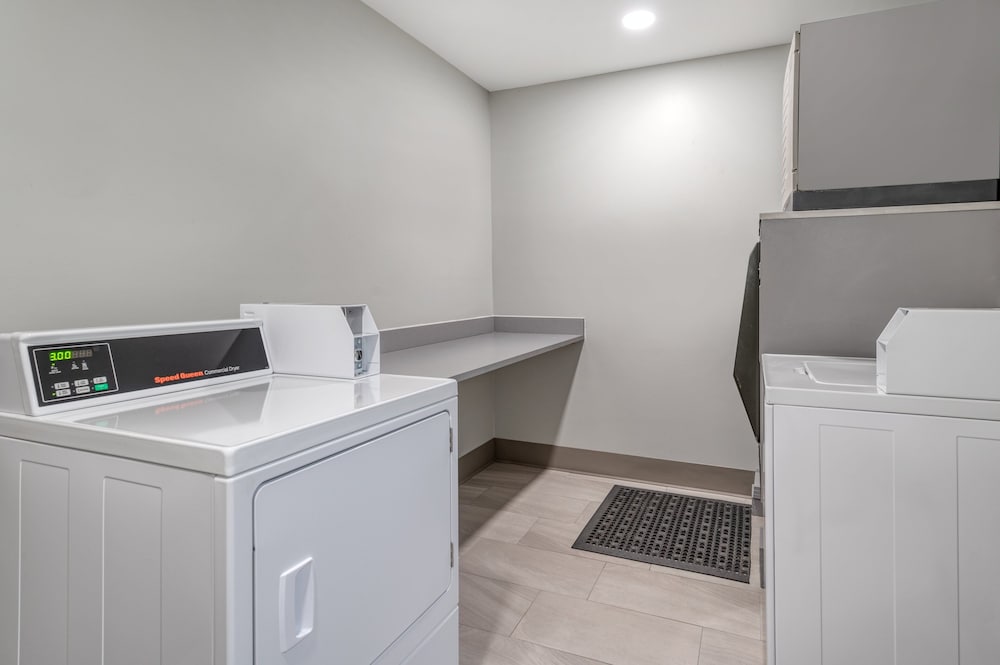 holiday inn express rensselaer by ihg