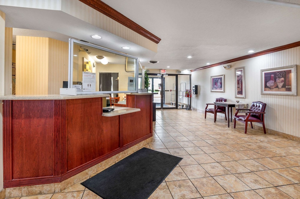 holiday inn express rensselaer by ihg