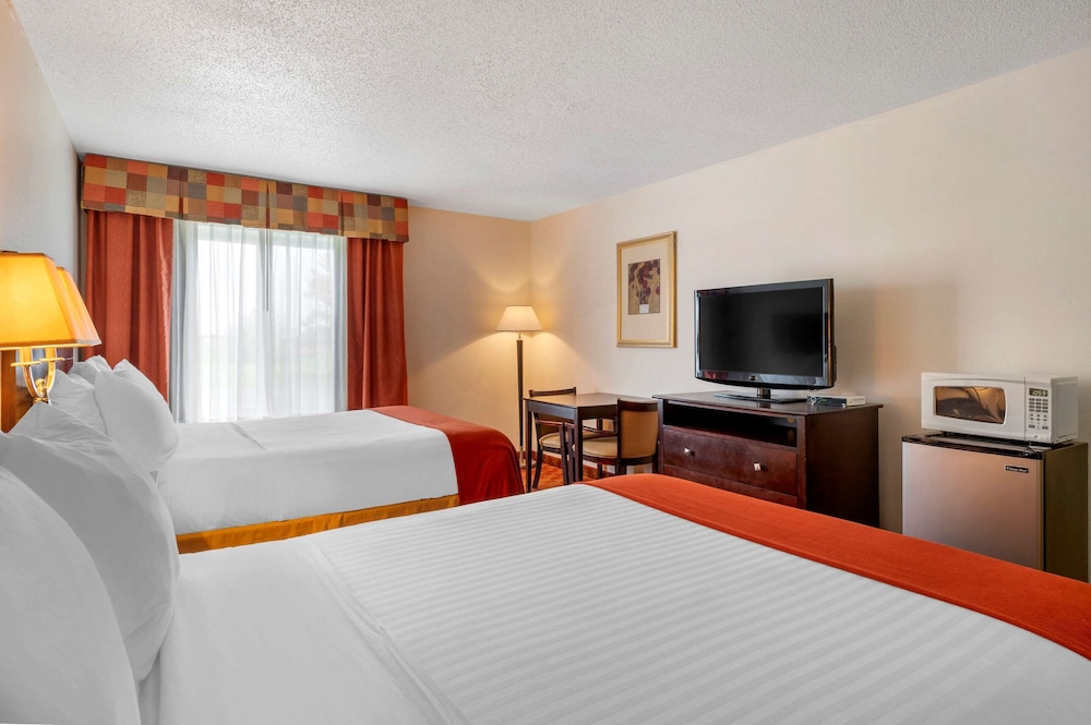 holiday inn express rensselaer by ihg