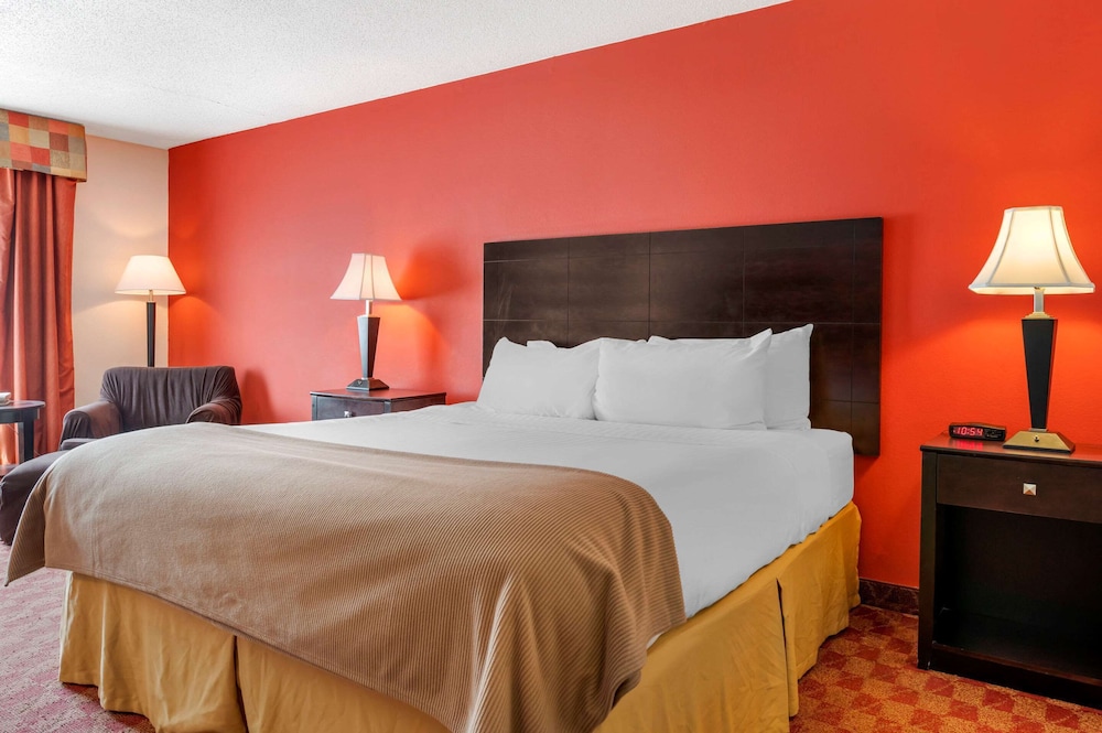 holiday inn express rensselaer by ihg