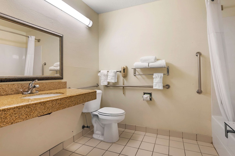 holiday inn express rensselaer by ihg