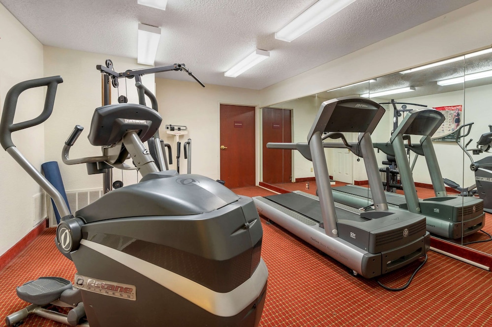 holiday inn express rensselaer by ihg