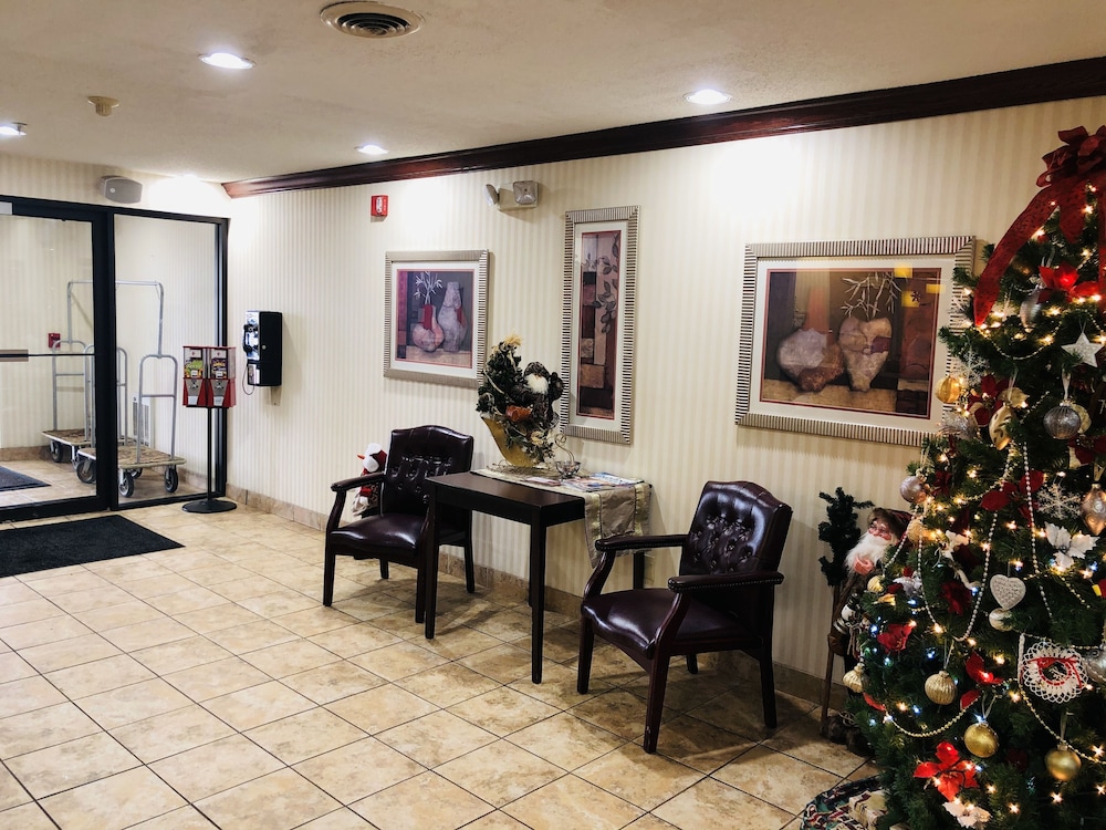 Holiday Inn Express Rensselaer By Ihg,Near Curtis Creek Country Club,3 star