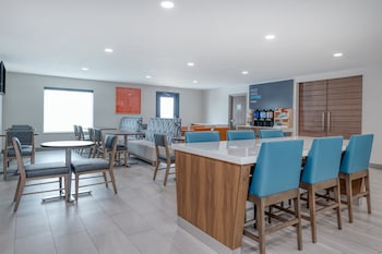 holiday inn express rensselaer by ihg