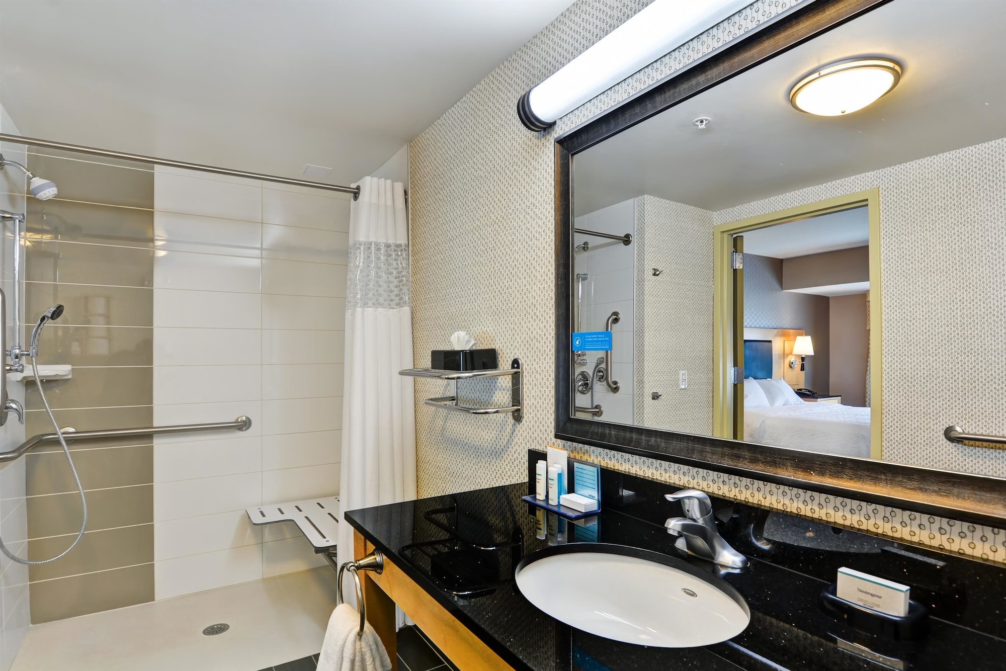 hampton inn and suites raleigh crabtree valley