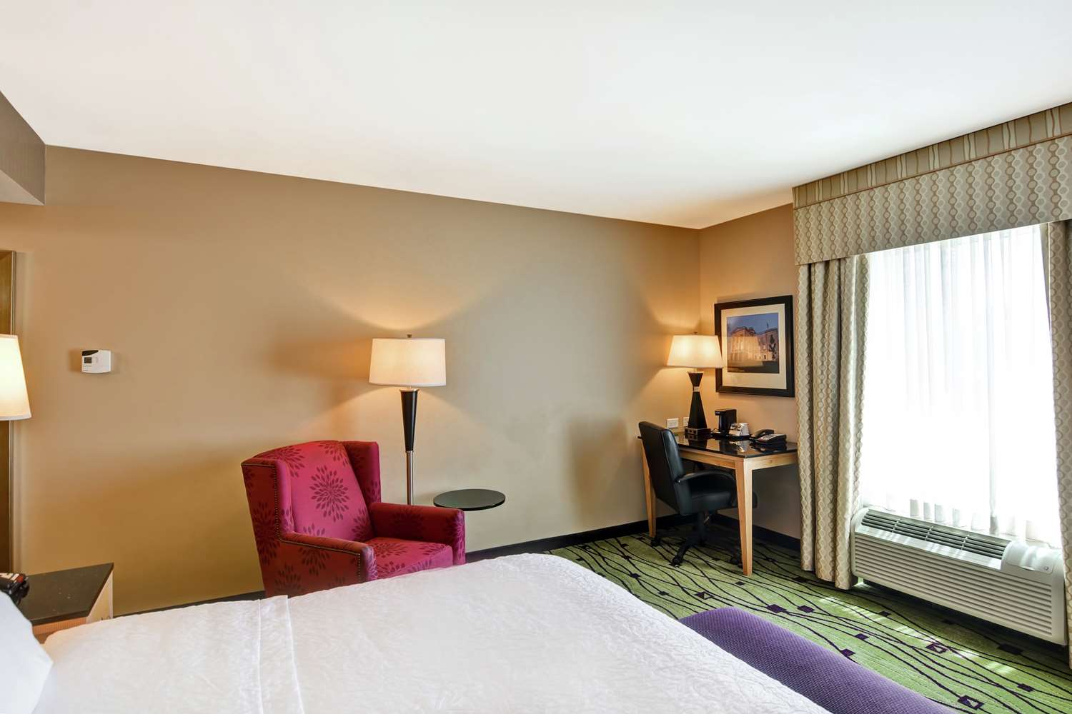 hampton inn and suites raleigh crabtree valley