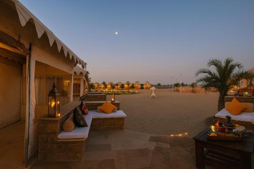 golden star desert camp