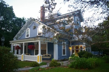the dawson house bed and breakfast