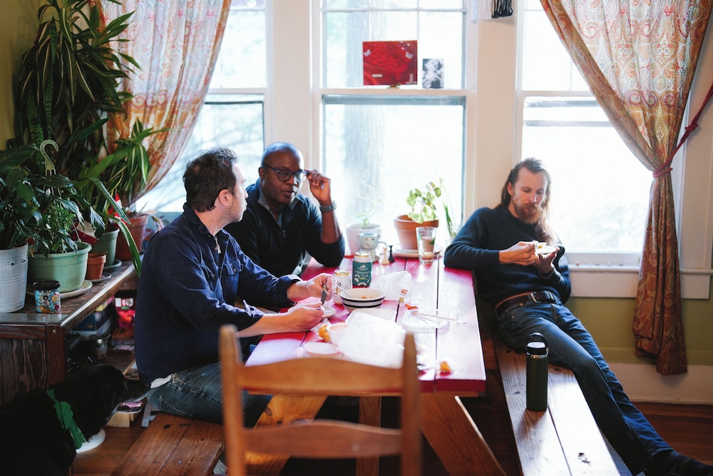 bon paul and sharkys youth hostel