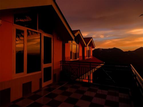 Divine Hills Mashobra,,4 star