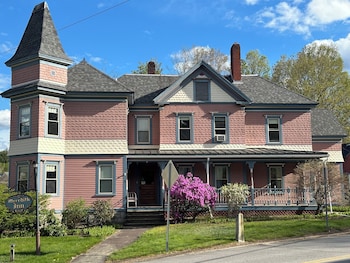 Meredith Inn,,2 star