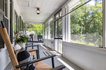 Inn On Golden Pond,Campton>>Ashland,3 star