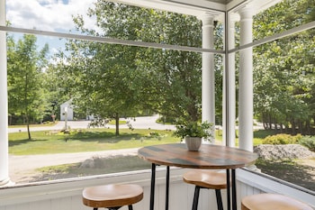 Inn On Golden Pond,Campton>>Ashland,3 star
