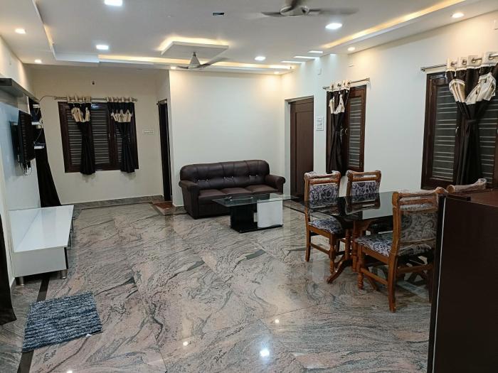 four seasons home stay