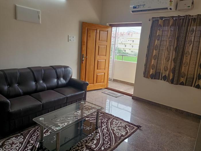 four seasons home stay